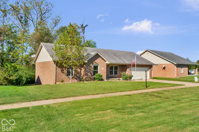 4426 Katy Drive, Seymour - 35