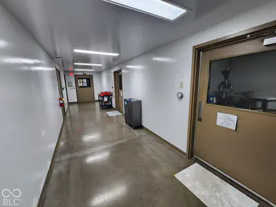 2710 Montgomery Drive, Seymour - 21