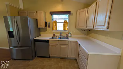7734 Winding Creek Drive, Indianapolis - 7