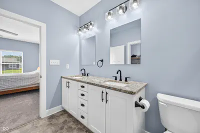 705 N Sobota Way, Trafalgar - 27