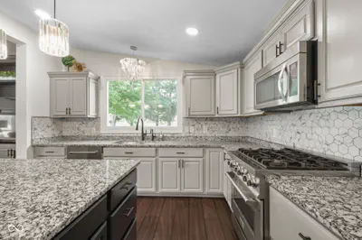 7135 County Road 300, Lizton - 9