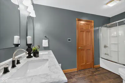 2119 Scarlet Oak Drive, Avon - 45