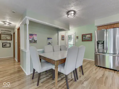 6678 Groundhog Drive, Nineveh - 43