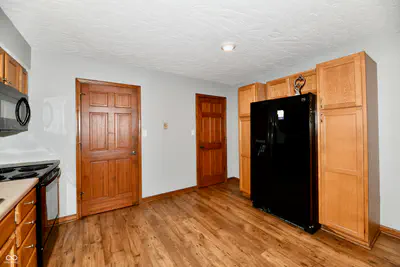 8919 Country Walk Drive, Indianapolis - 20