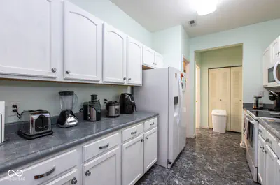 2251 Colfax Lane, Indianapolis - 6