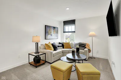 10916 Running Springs Drive, Indianapolis - 24