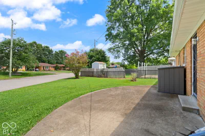 409 Wedgewood Drive, New Albany - 38