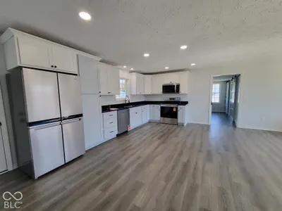 805 Holiday Drive, Seymour - 3