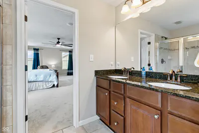 12248 Hawks Nest Drive, Fishers - 36