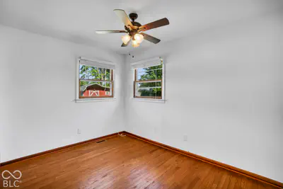 300 Shull Drive, North Vernon - 23