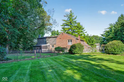 1115 Indianpipe Lane, Zionsville - 43