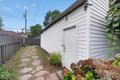 618 Dequincy Street, Indianapolis - 42