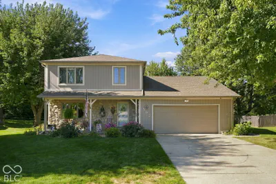 592 Echo Bend Boulevard, Greenwood