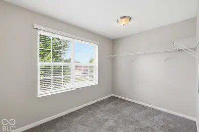 8110 Eskerban Drive, Avon - 32