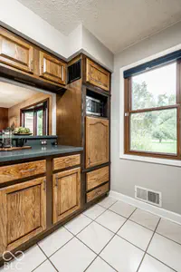 560 Golf Lane, Indianapolis - 18