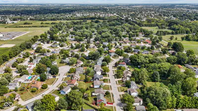 1564 Chase Boulevard, Greenwood - 43