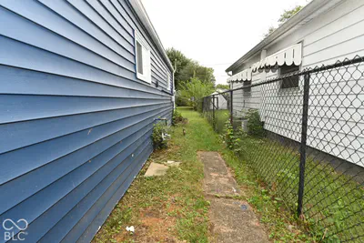 2178 White Avenue, Indianapolis - 27