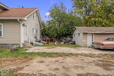 817-819 N Dearborn, Indianapolis - 6
