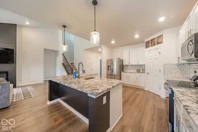 493 N Crystal Drive, Fortville - 20