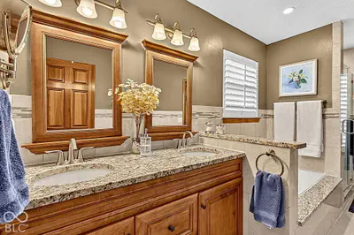 7291 Plantation Lane, Avon - 25