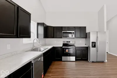 10101 Camp Creek Way, Indianapolis - 18