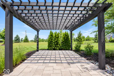 18176 Lakes End Drive, Westfield - 72