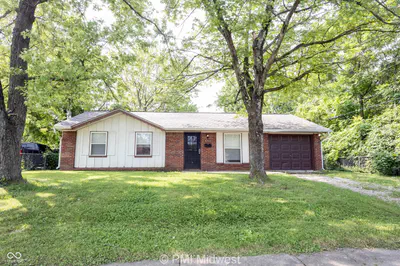 9313 Rochelle Drive, Indianapolis