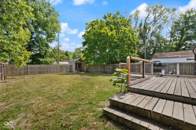 165 4th Street, Scottsburg - 35