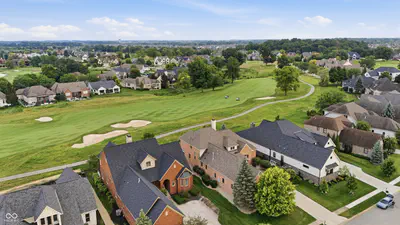 16402 Valhalla Drive, Noblesville - 45