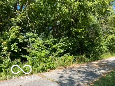 3020 Sapphire Boulevard, Indianapolis - 2