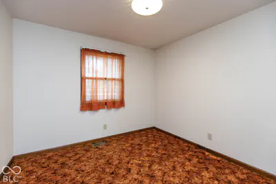296 Western Parkway, Seymour - 11