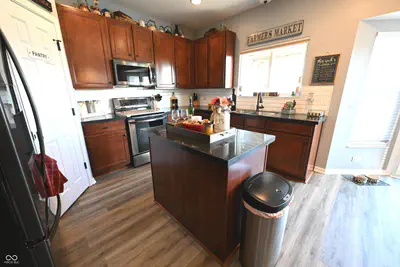 5592 Woodhammer, McCordsville - 6