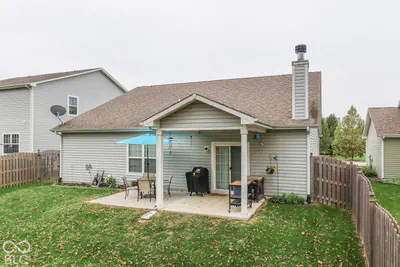 4715 Ventura Boulevard, Plainfield - 34