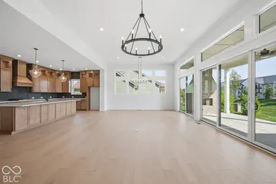 19632 Chatsworth Boulevard, Westfield - 6