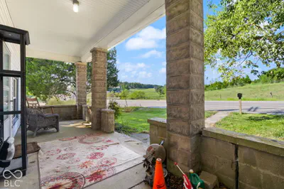 11409 US 150, Greenville - 55