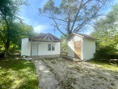 2003 Manhattan Avenue, Muncie