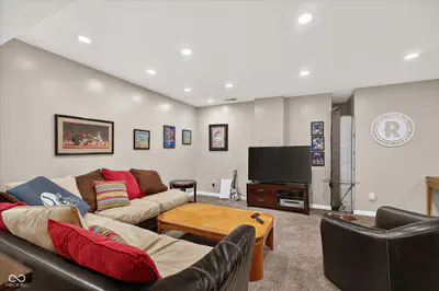 13209 Aquamarine Drive, Carmel - 25