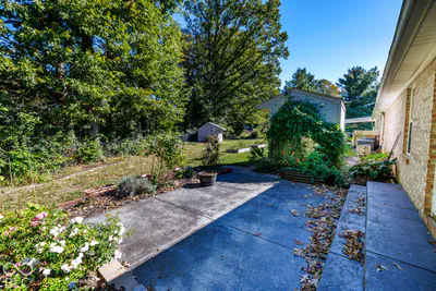 554 Cresthaven Drive, Indianapolis - 60
