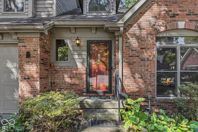 5542 Painted Maple Court, Indianapolis - 3