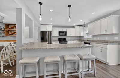10537 Simsbury Court, Indianapolis - 10