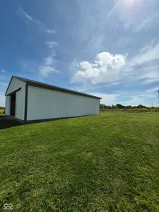 6957 300, Whiteland - 15