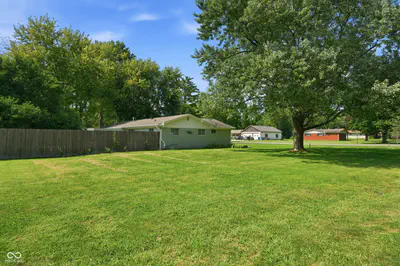 10284 Orchard Park Drive, Carmel - 35
