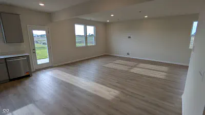 3754 Riverstone Drive, Whitestown - 11