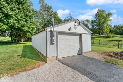 11409 Highway 150, Greenville - 50