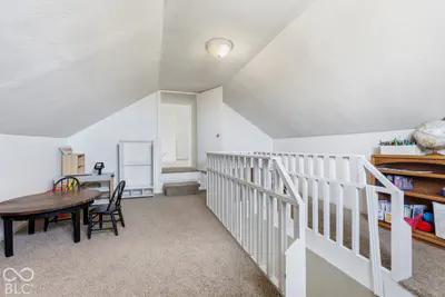 9483 950, Waldron - 33