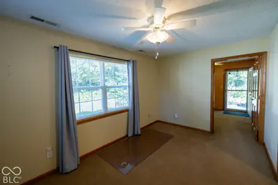 554 Cresthaven Drive, Indianapolis - 27