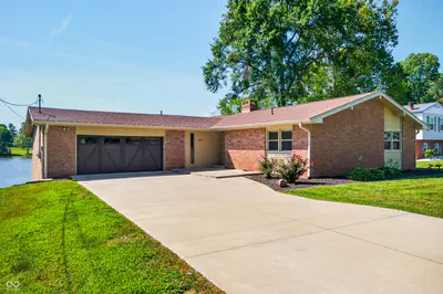 3783 North Wood Lake Drive, Columbus