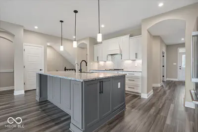 12205 Hidden Point Court, Fishers - 7