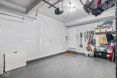 8732 Buffett Parkway, Fishers - 48
