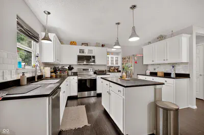 5641 Buck Drive, Noblesville - 8